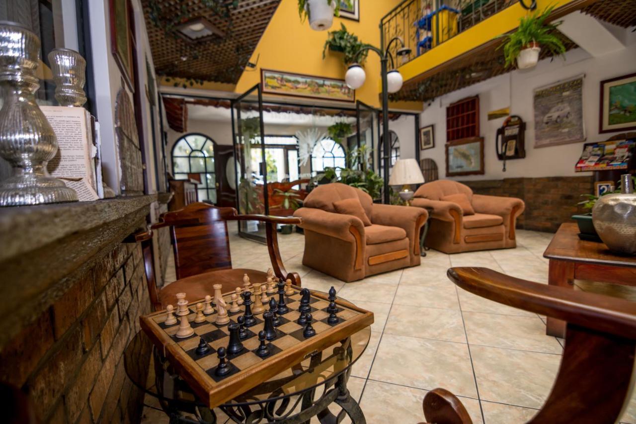 Hotel Amon Real Costa Rica Сан-Хосе Экстерьер фото