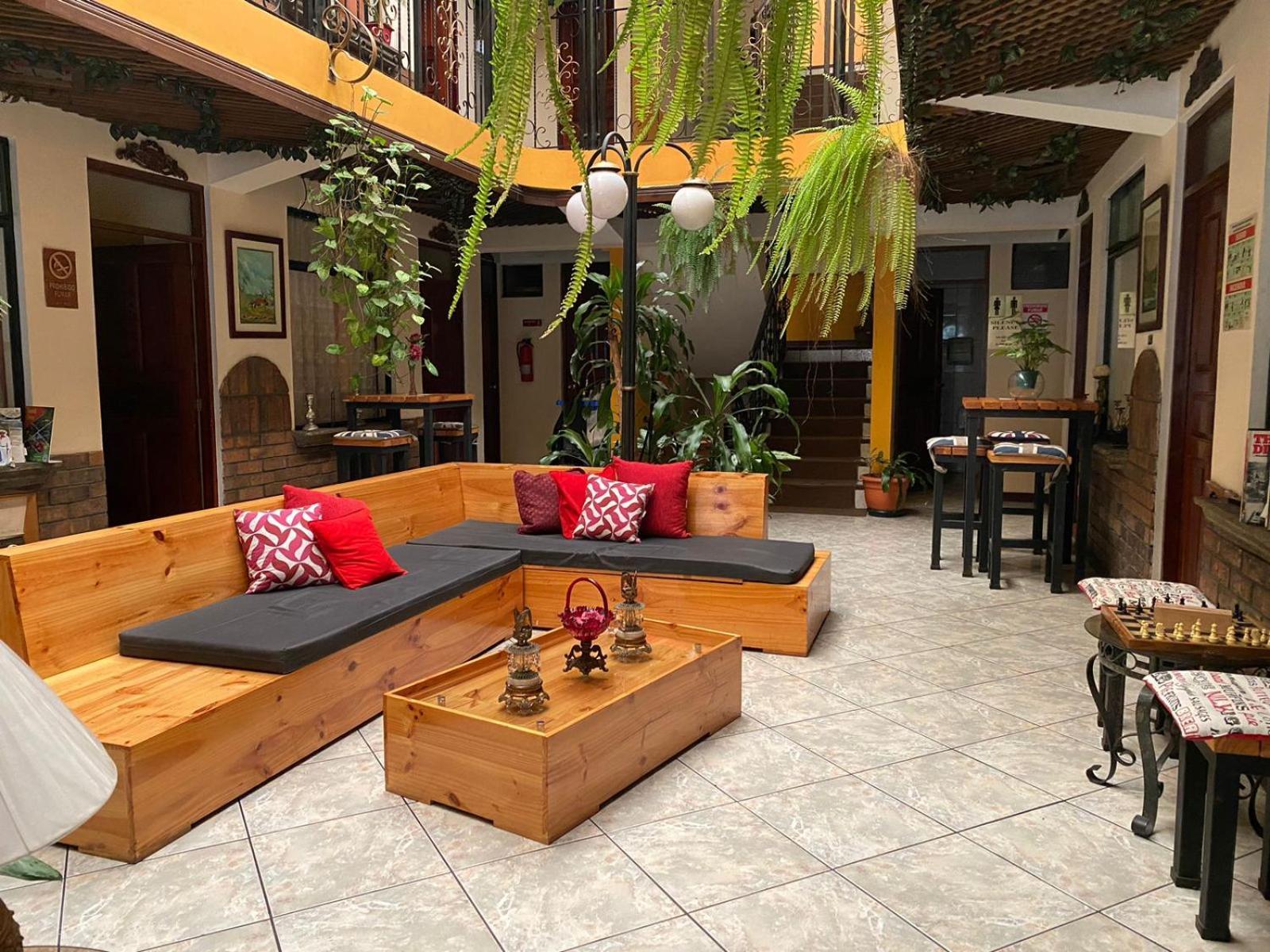 Hotel Amon Real Costa Rica Сан-Хосе Экстерьер фото